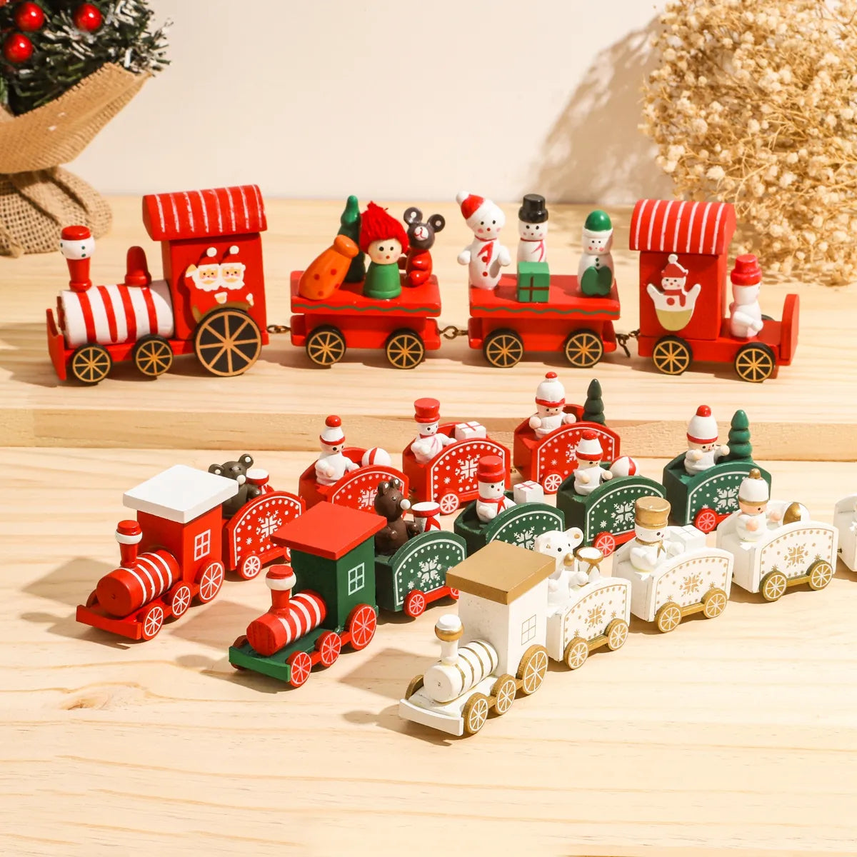 Christmas Decorations Train